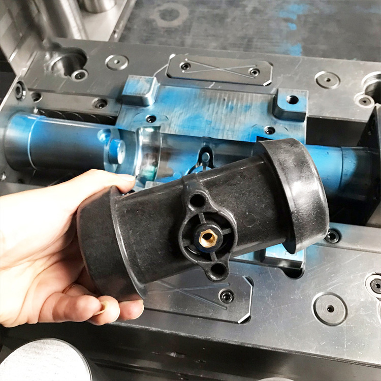 管道直接模具及產(chǎn)品