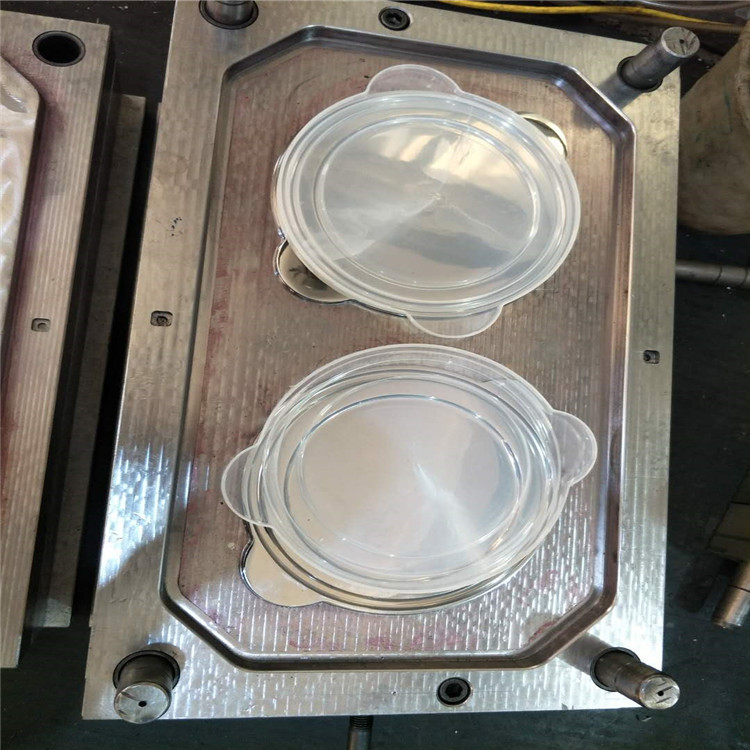 塑料蓋模具及產(chǎn)品