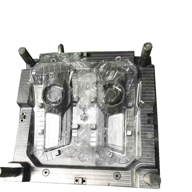 異形模具是如何解決模具表面恒溫問(wèn)題的？